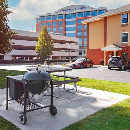 Extended Stay America Suites - Madison - Junction Court Middleton Eksteriør billede
