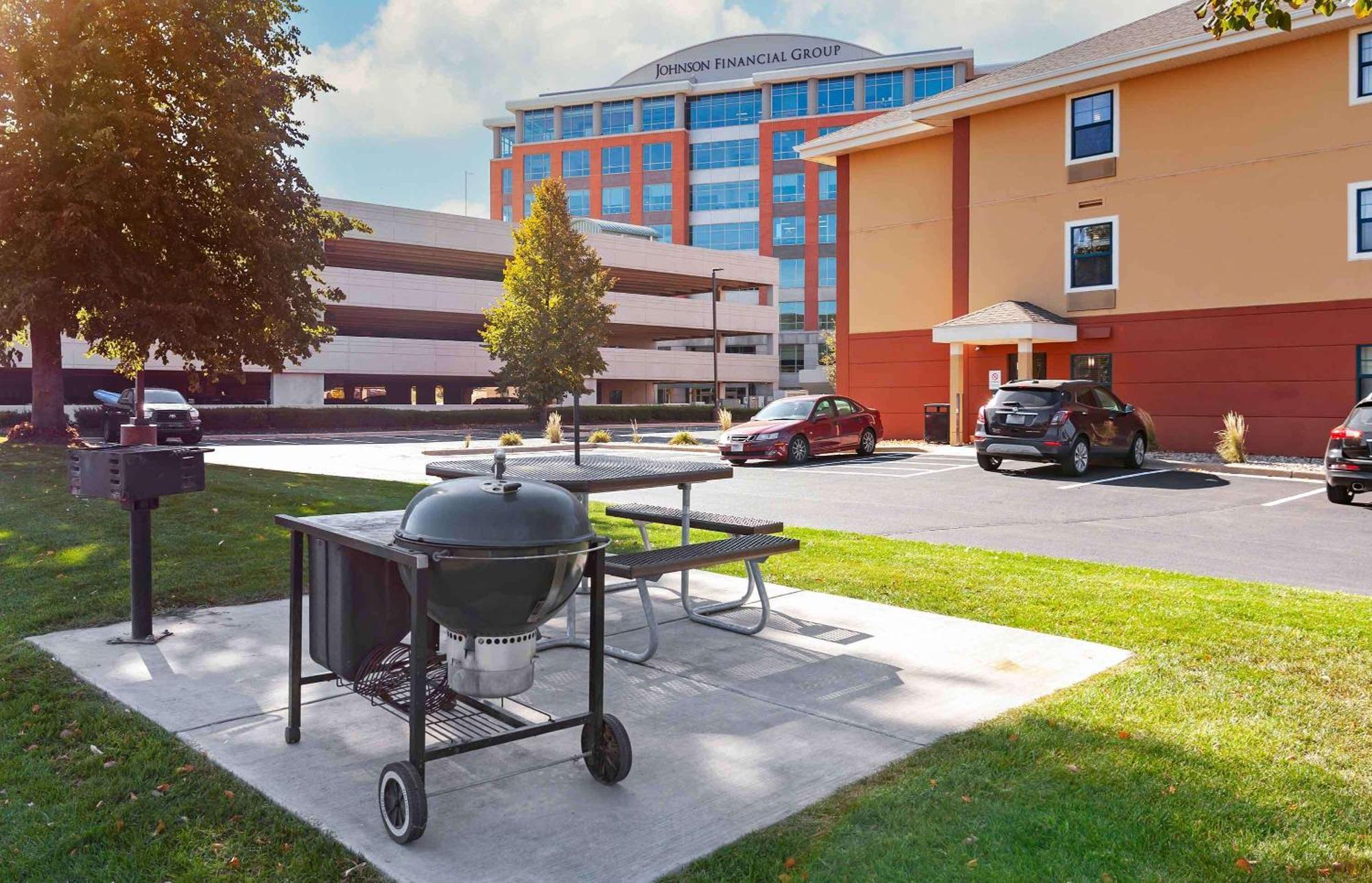 Extended Stay America Suites - Madison - Junction Court Middleton Eksteriør billede