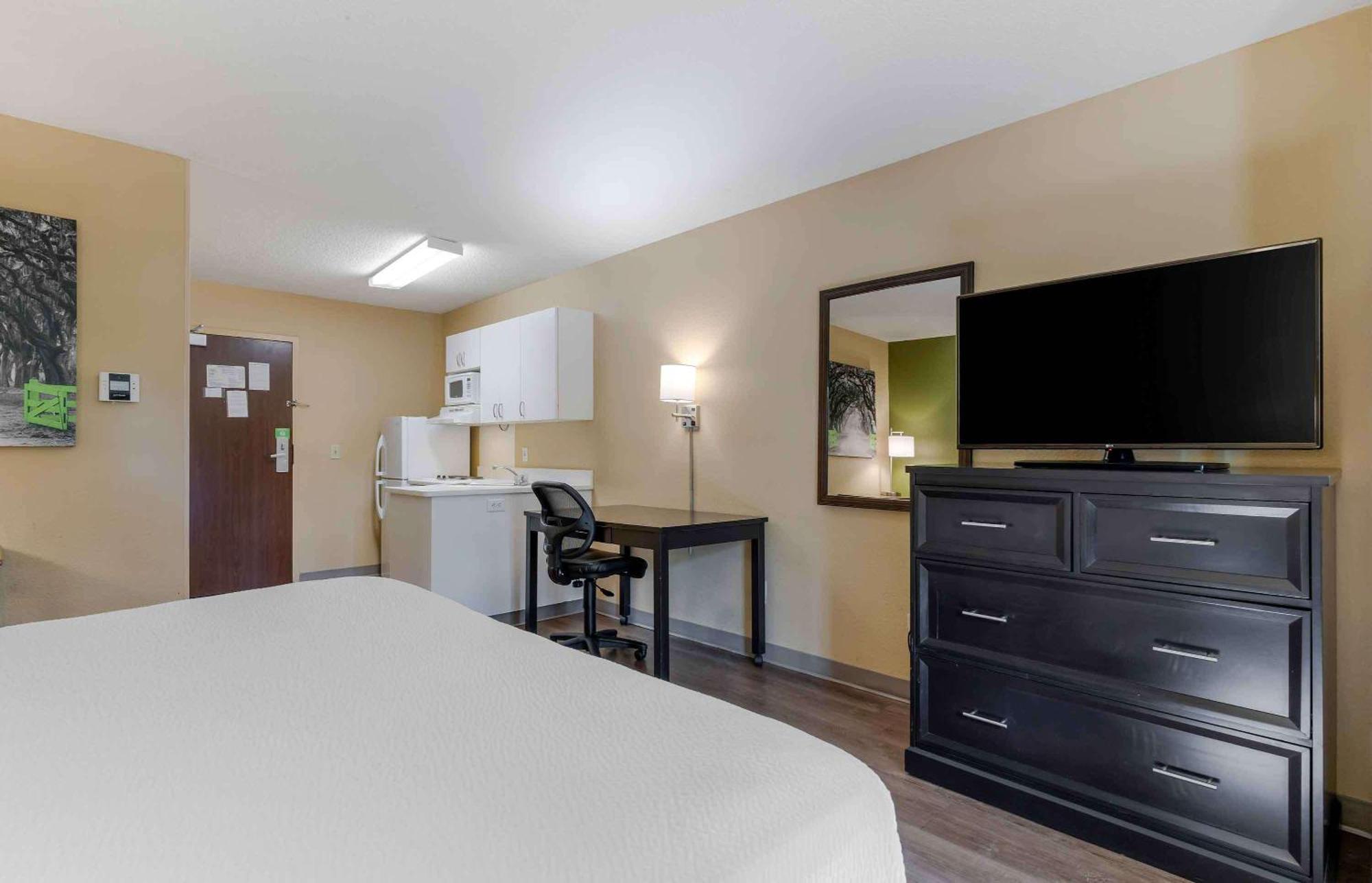 Extended Stay America Suites - Madison - Junction Court Middleton Eksteriør billede